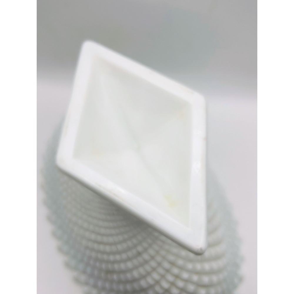 Vintage White Milk Glass Pedestal Bowl Diamond Point Hobnail Scalloped Edge 9.5" - Picture 5 of 6
